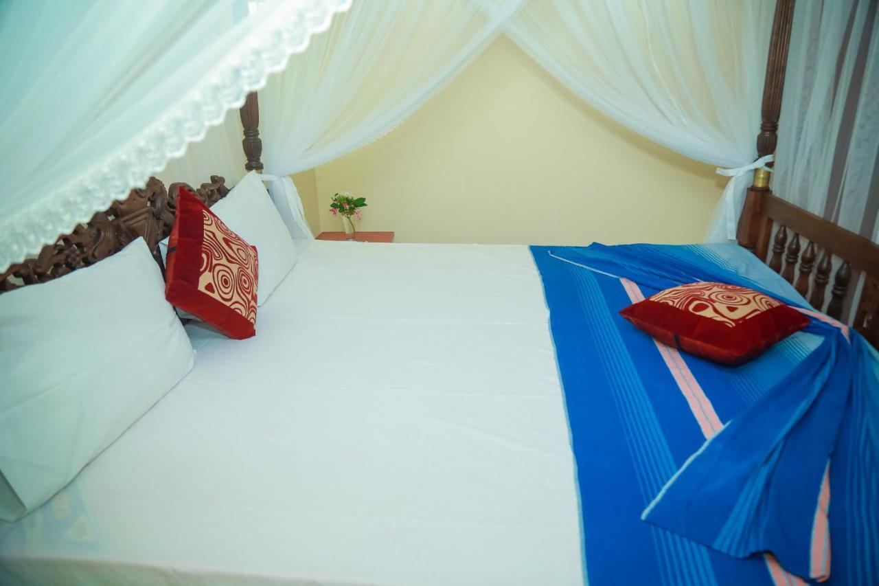 Hasaranga Holiday House Hikkaduwa Dış mekan fotoğraf