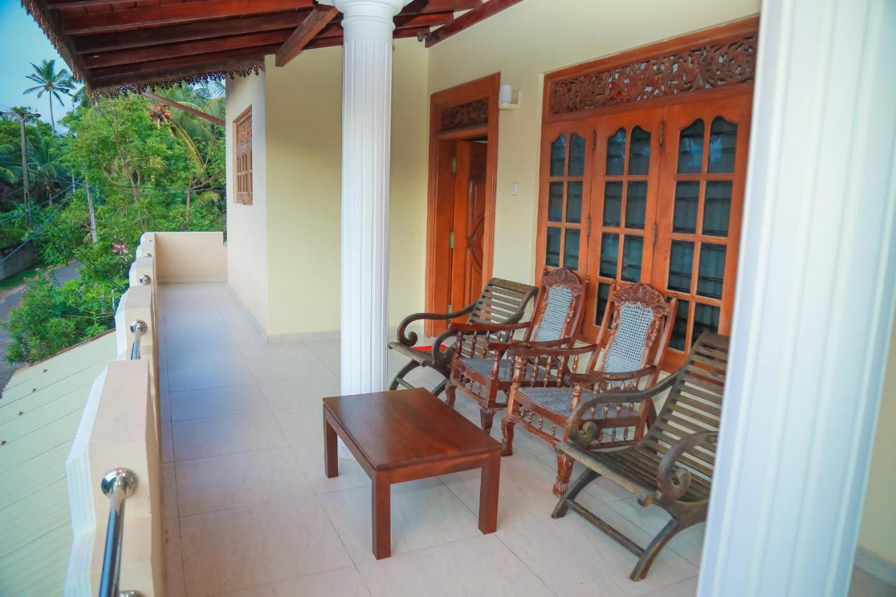 Hasaranga Holiday House Hikkaduwa Dış mekan fotoğraf