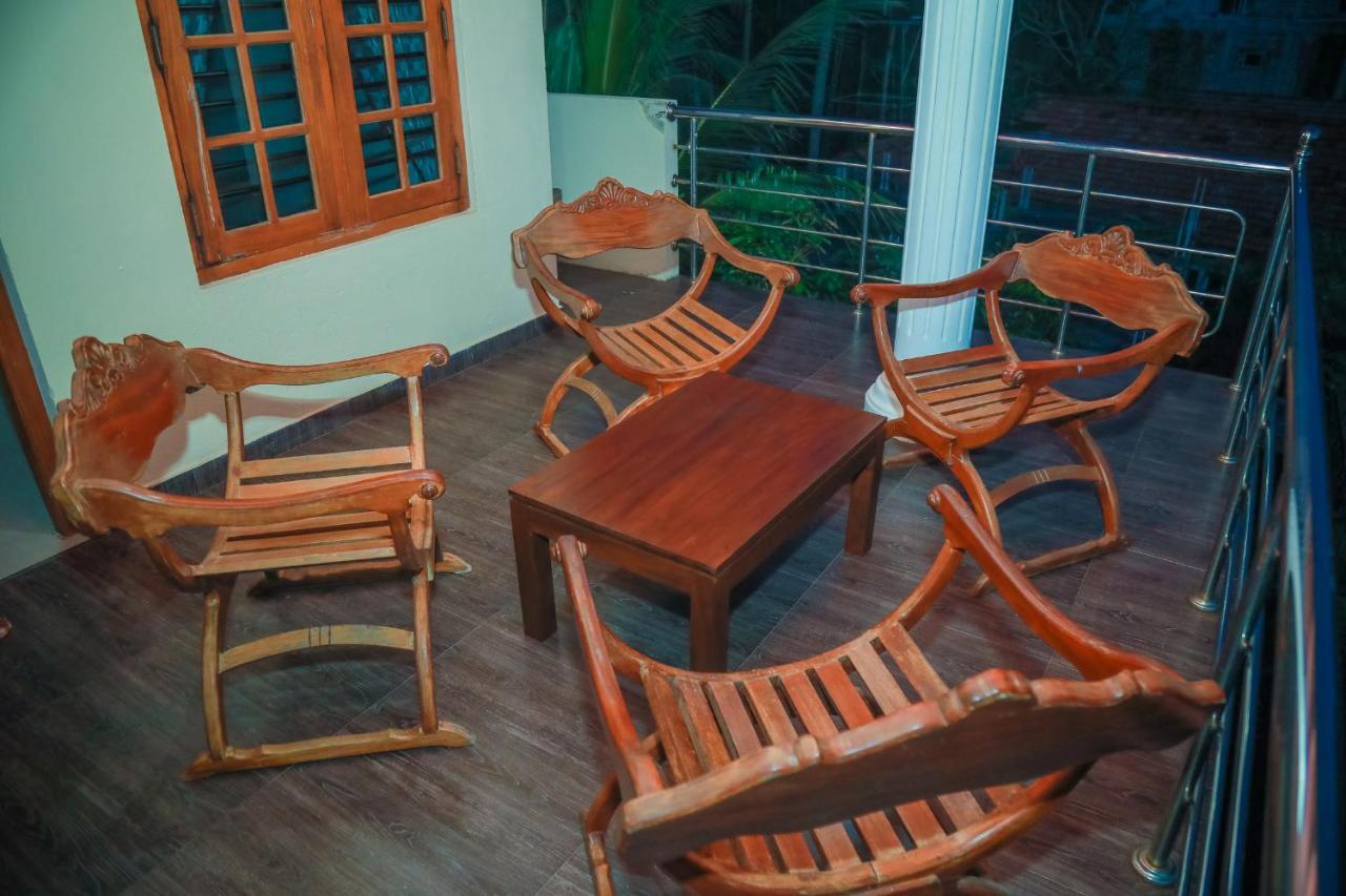 Hasaranga Holiday House Hikkaduwa Dış mekan fotoğraf
